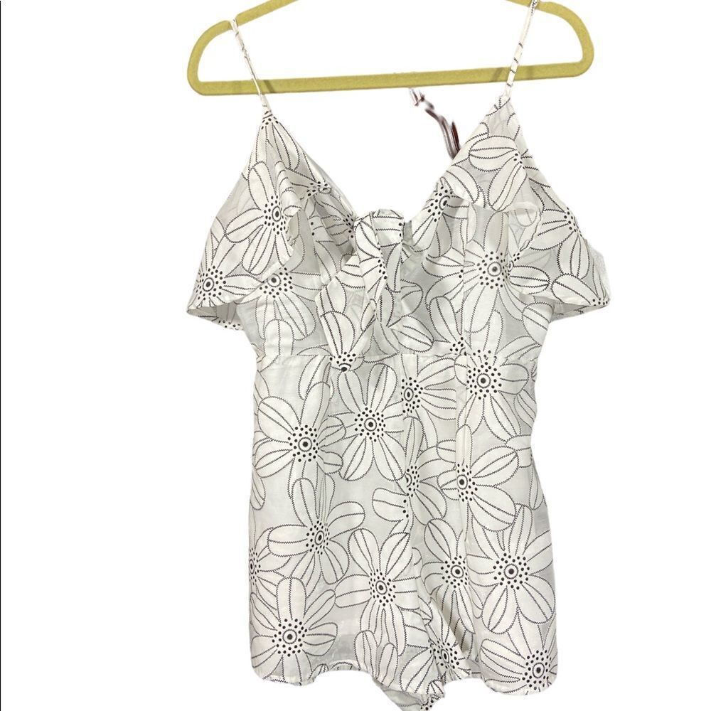 Flying Tomato Black White Floral Sleeveless Romper Semi sheer Size Large
